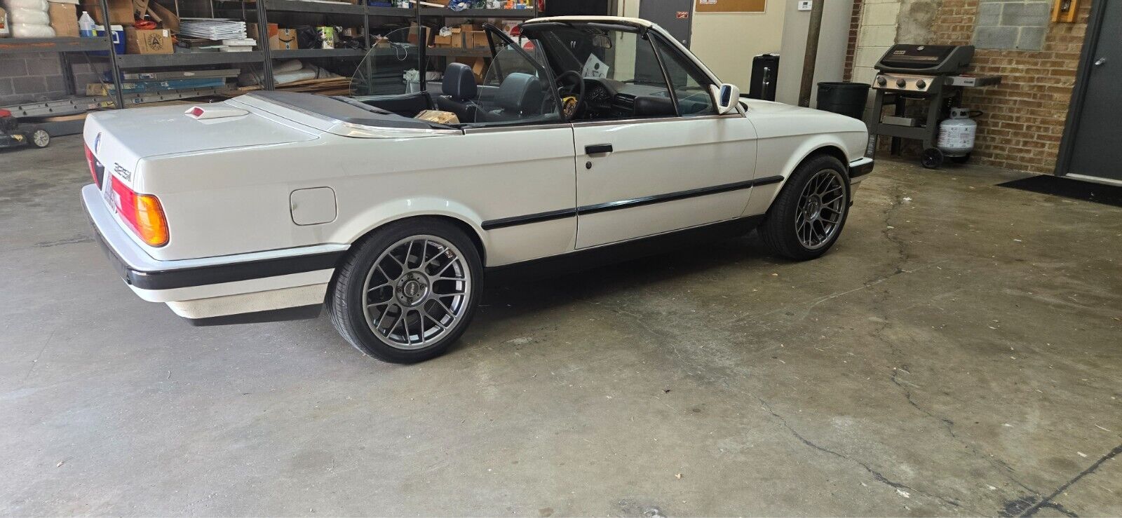 BMW-3-Series-1992-Convertible-9