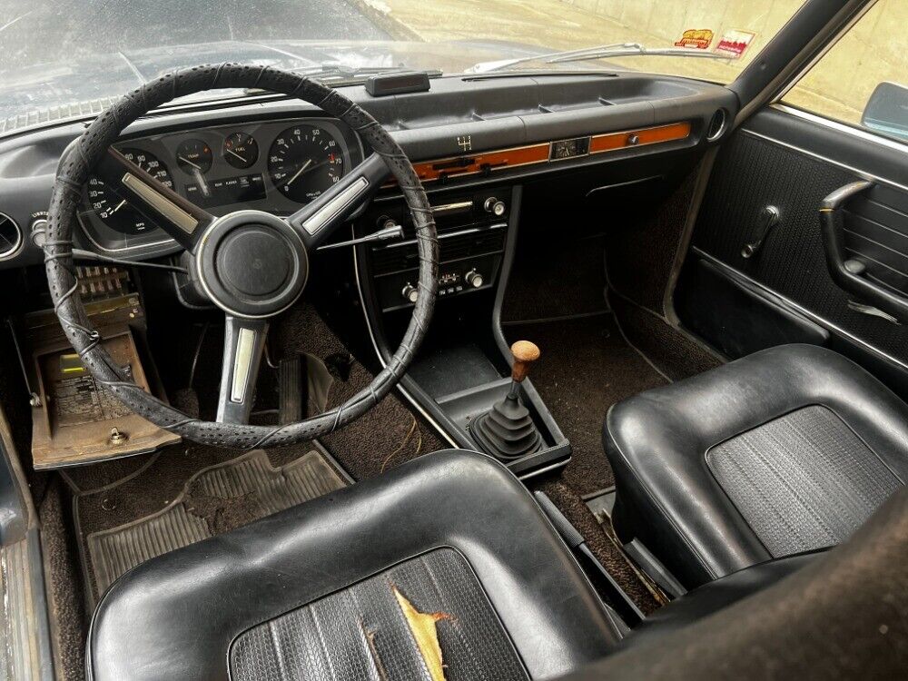 BMW-3.0-Bavaria-1972-4
