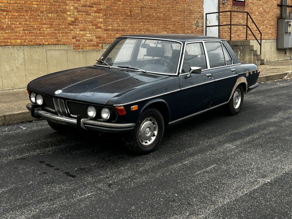 BMW 3.0 Bavaria 1972 --