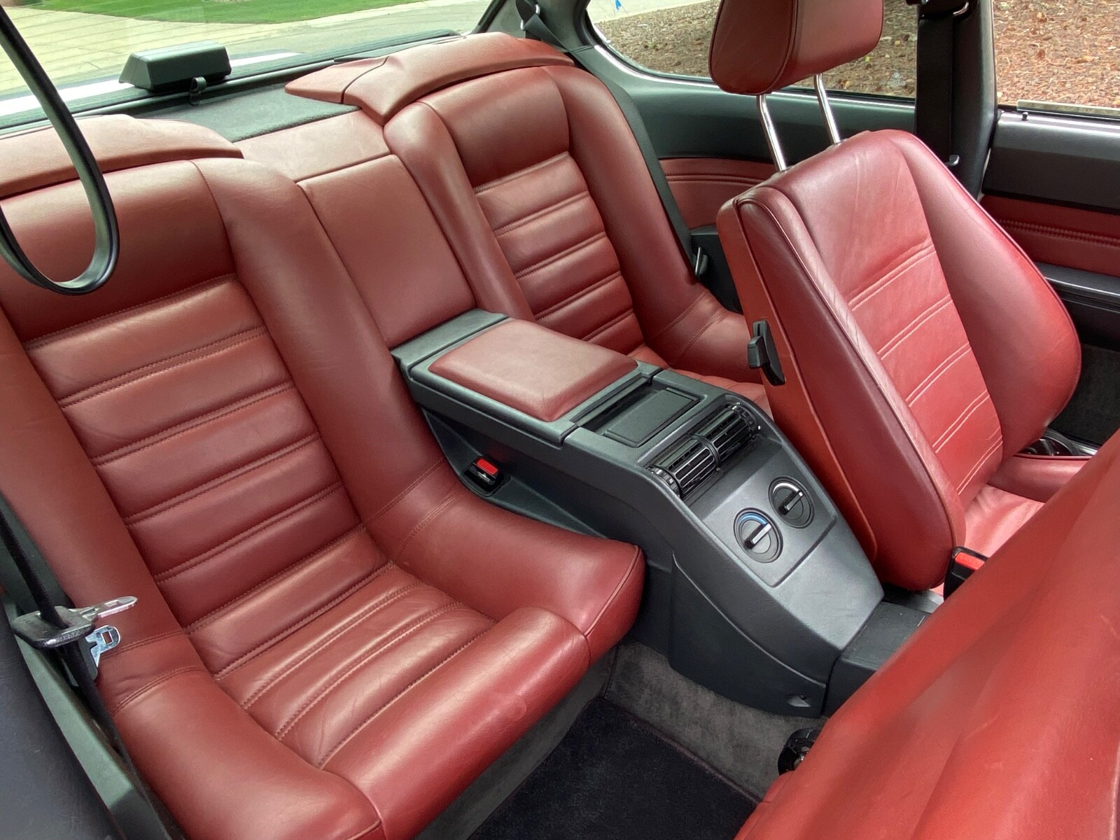 BMW-6-Series-1986-Coupe-23