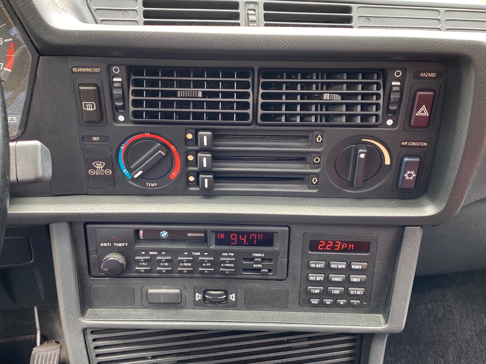 BMW-6-Series-1986-Coupe-28