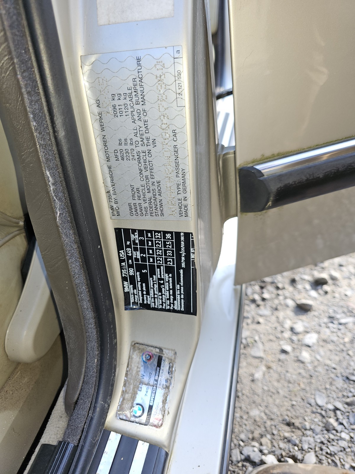 BMW-7-Series-1986-18