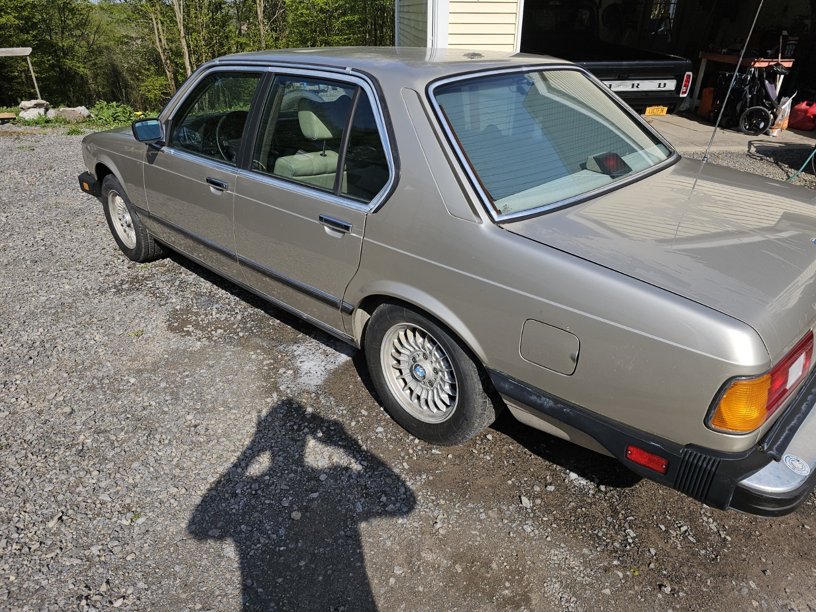 BMW-7-Series-1986-2