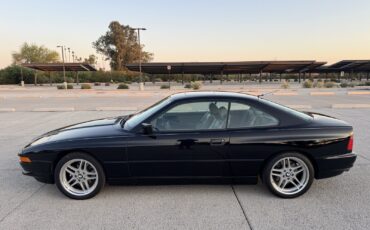 BMW-8-Series-1994-13