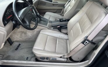BMW-8-Series-1994-25