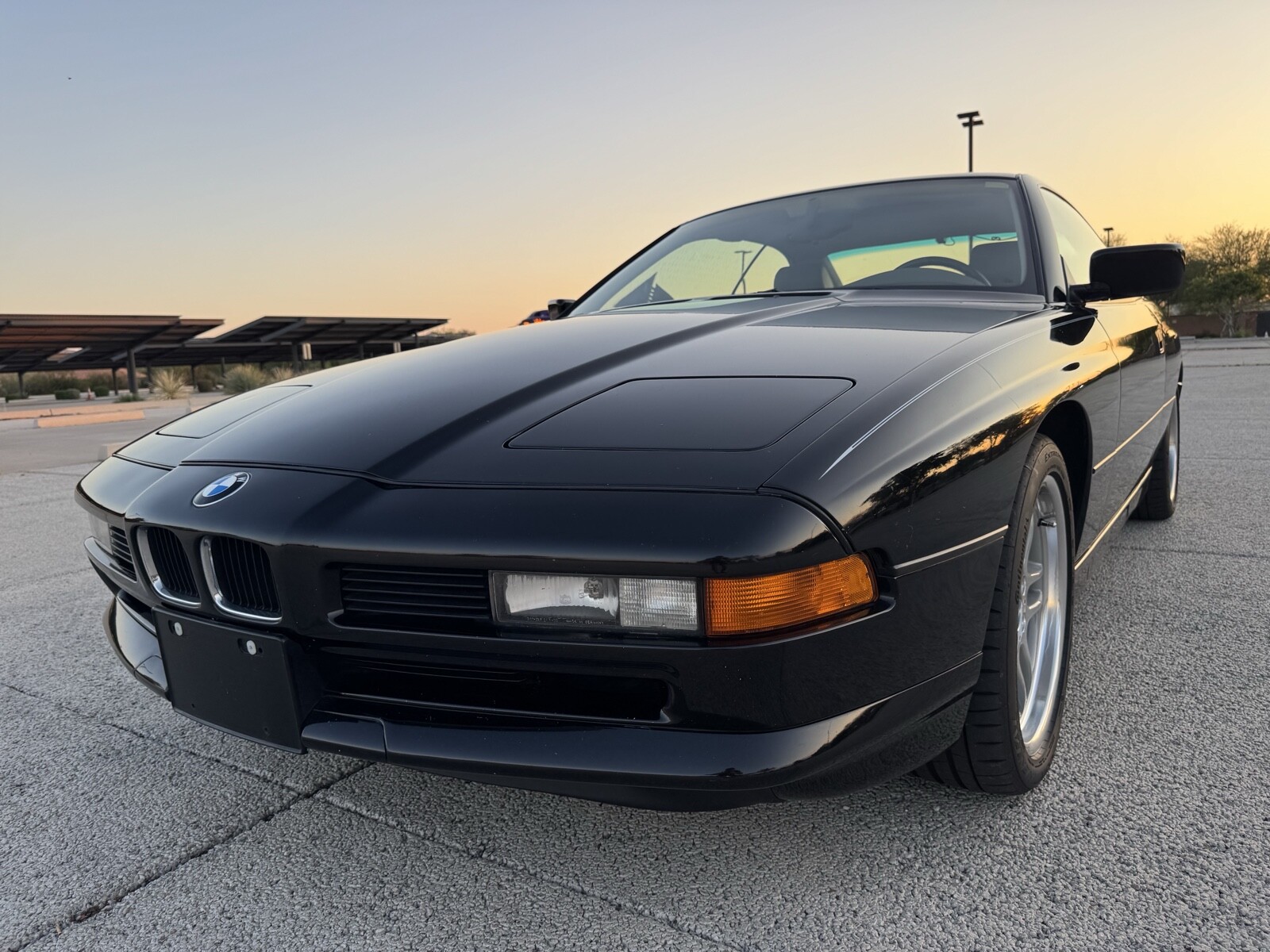 BMW-8-Series-1994-7