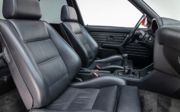 BMW-M3-1988-SEDAN-15