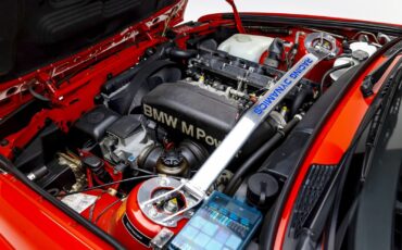 BMW-M3-1988-SEDAN-24