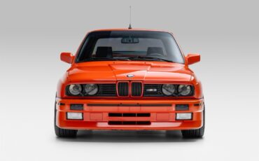 BMW-M3-1988-SEDAN-5