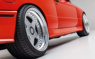 BMW-M3-1988-SEDAN-8