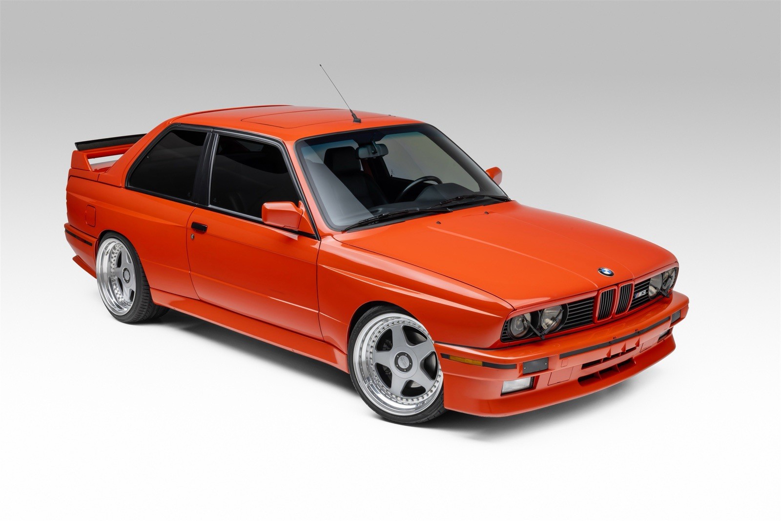 BMW M3 1988 SEDAN