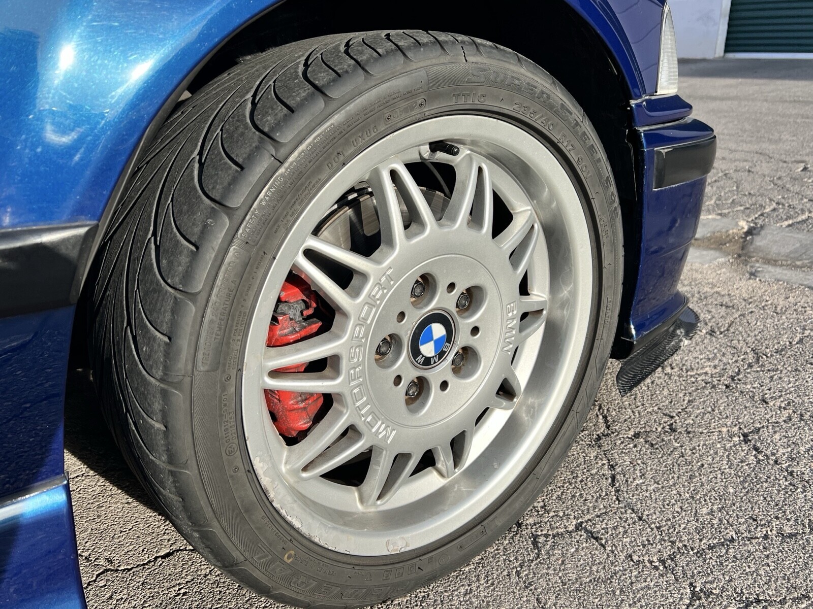 BMW-M3-1995-Coupe-11