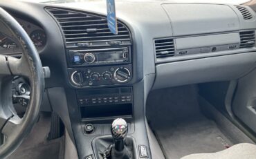 BMW-M3-1995-Coupe-19