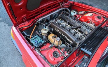 BMW-M6-1987-10