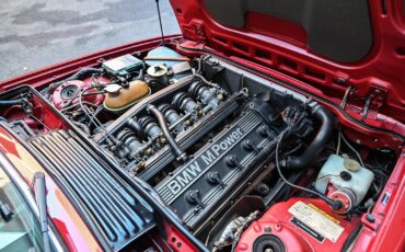 BMW-M6-1987-11