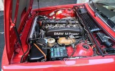 BMW-M6-1987-12