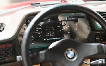 BMW-M6-1987-29