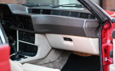 BMW-M6-1987-32