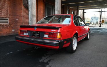 BMW-M6-1987-5