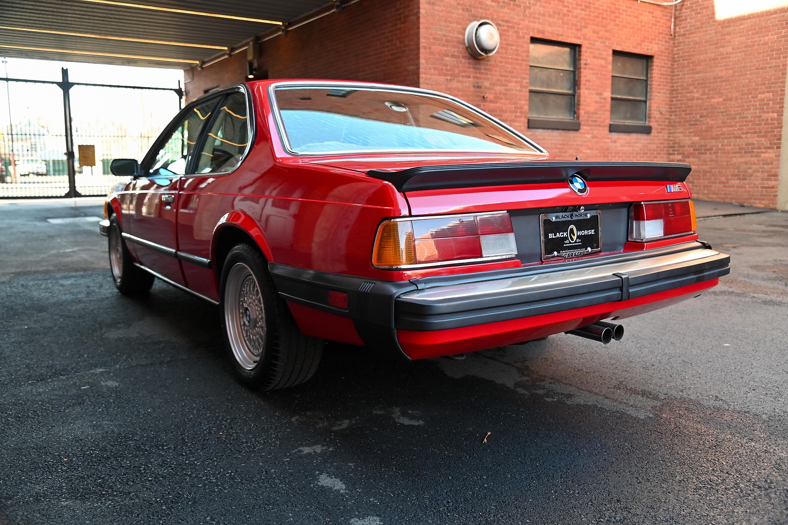 BMW-M6-1987-7