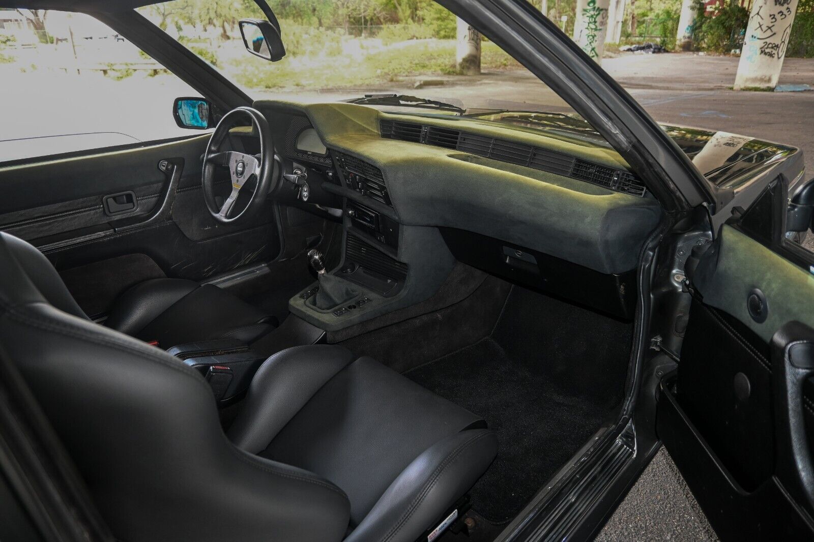 BMW-M6-1987-Coupe-31