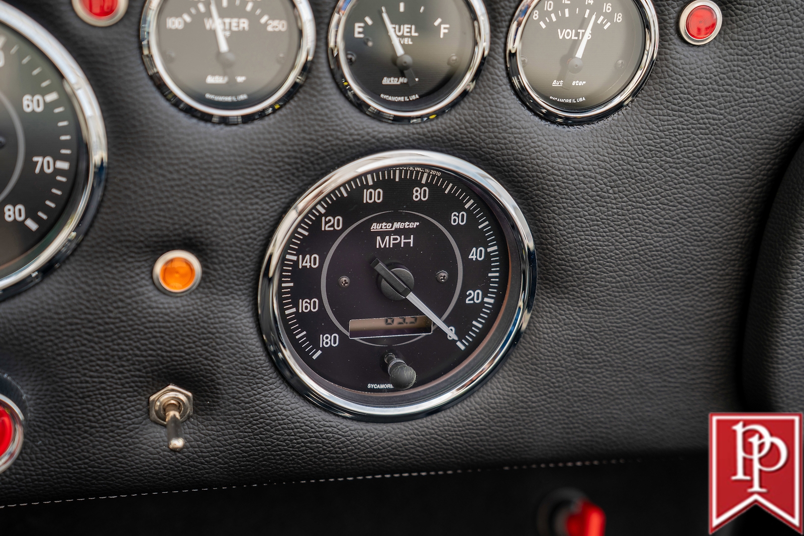Backdraft-Racing-RT4-1965-Roadster-21