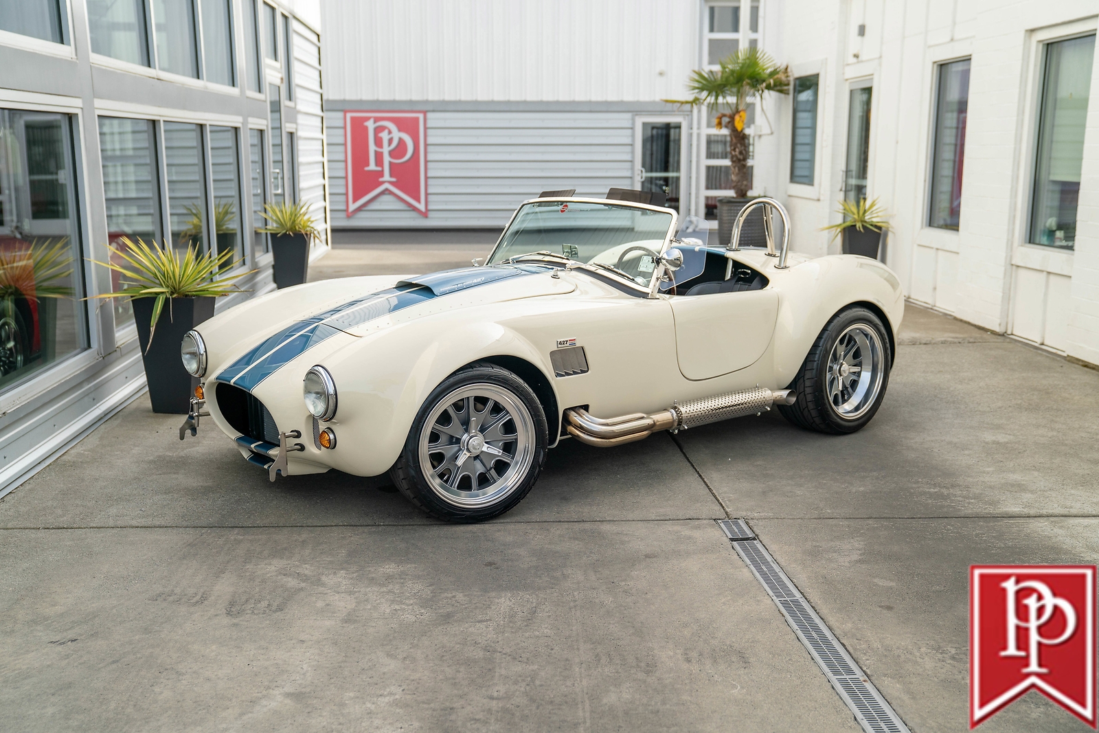 Backdraft-Racing-RT4-1965-Roadster