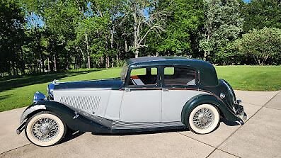 Bentley-Derby-4-14-Saloon-by-Hooper-1936-1