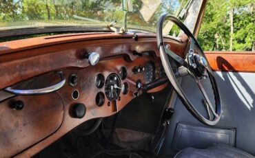 Bentley-Derby-4-14-Saloon-by-Hooper-1936-11