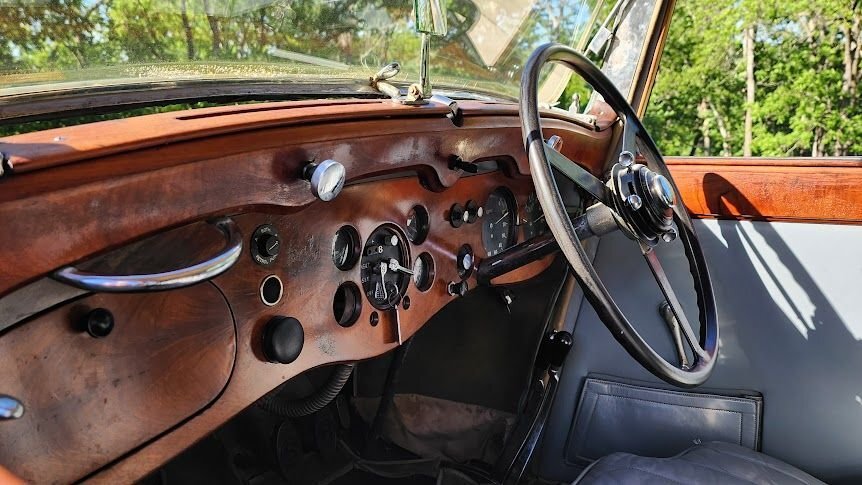 Bentley-Derby-4-14-Saloon-by-Hooper-1936-11
