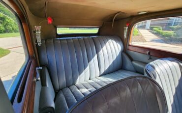 Bentley-Derby-4-14-Saloon-by-Hooper-1936-22