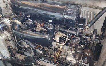 Bentley-Derby-4-14-Saloon-by-Hooper-1936-35