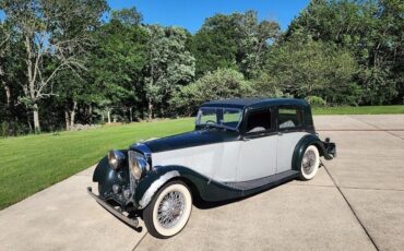 Bentley-Derby-4-14-Saloon-by-Hooper-1936