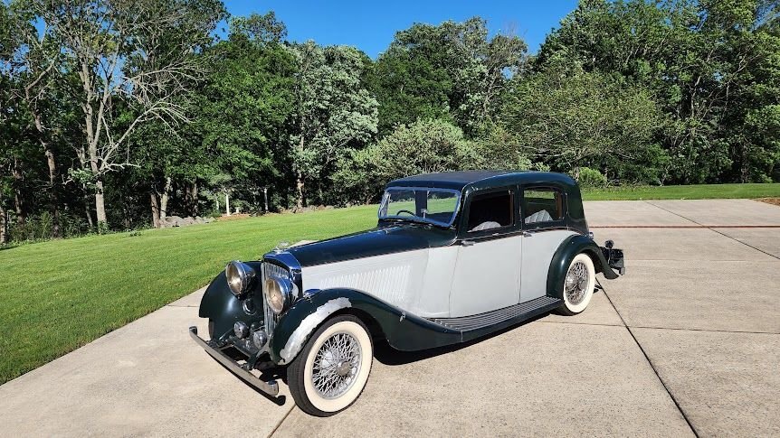 Bentley-Derby-4-14-Saloon-by-Hooper-1936
