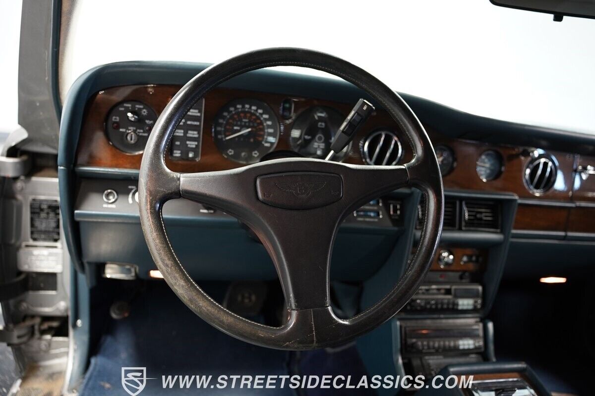 Bentley-Eight-1988-Sedan-39