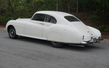 Bentley-R-Type-1953-3