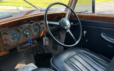 Bentley-R-type-1953-8
