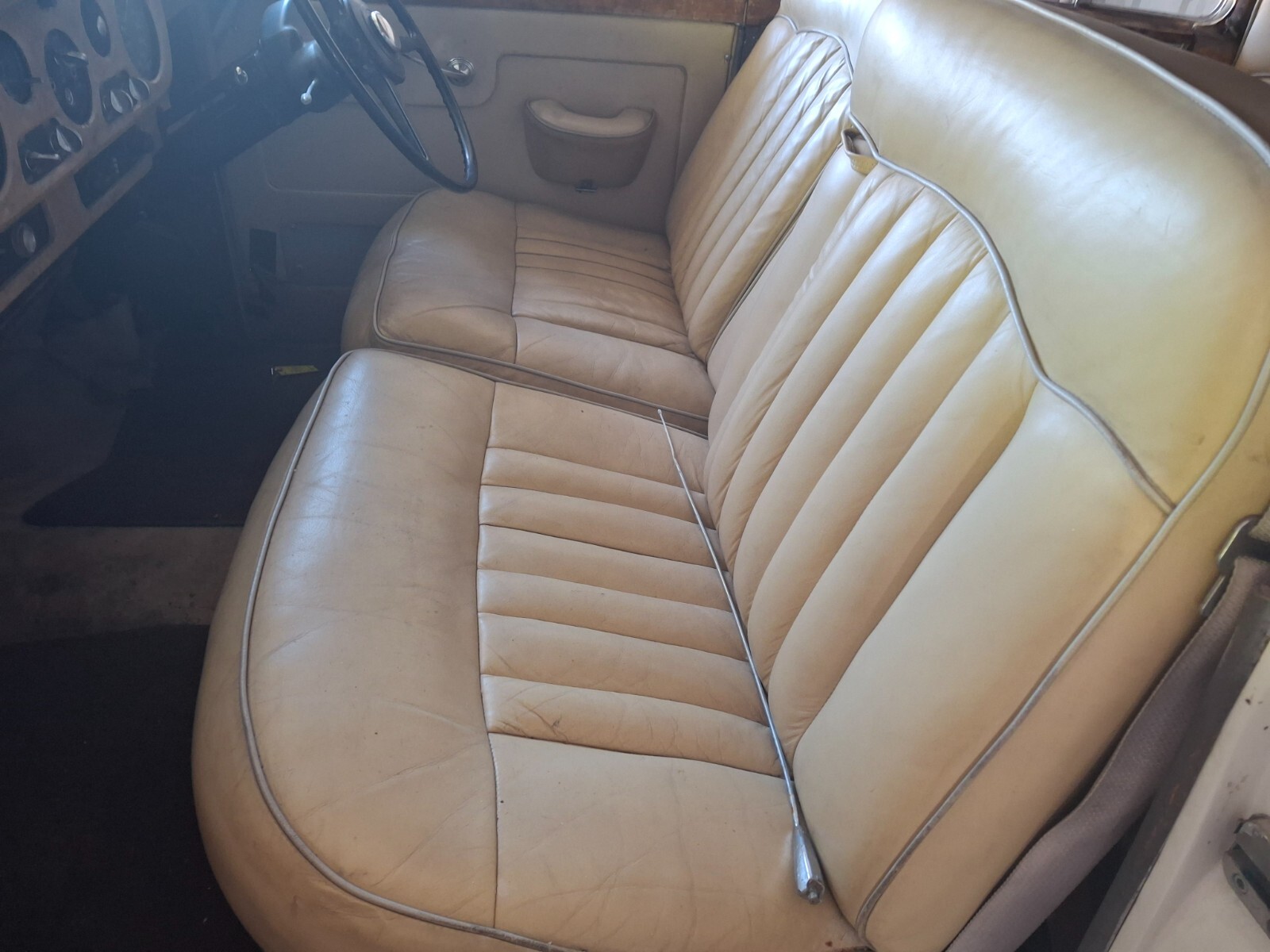 Bentley-S2-1961-Sedan-16