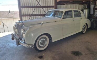 Bentley-S2-1961-Sedan-6