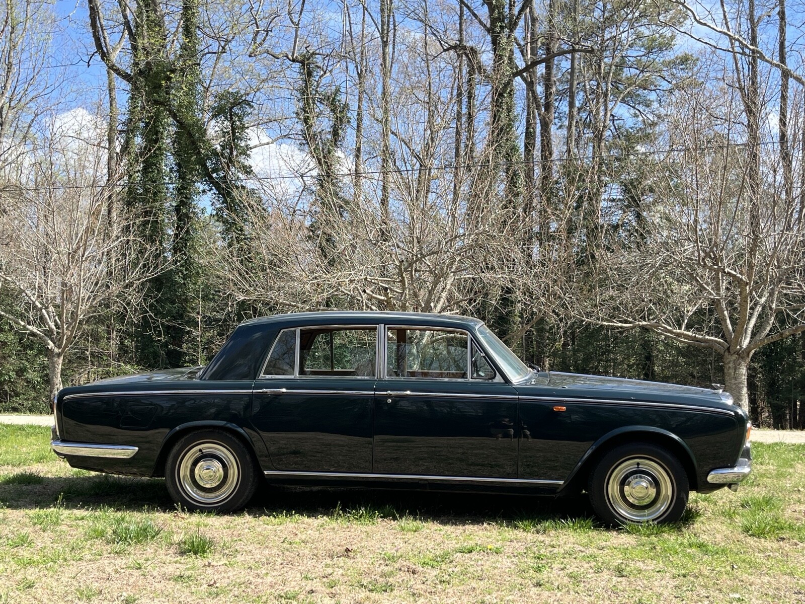 Bentley-T-series-1967-Sedan-10