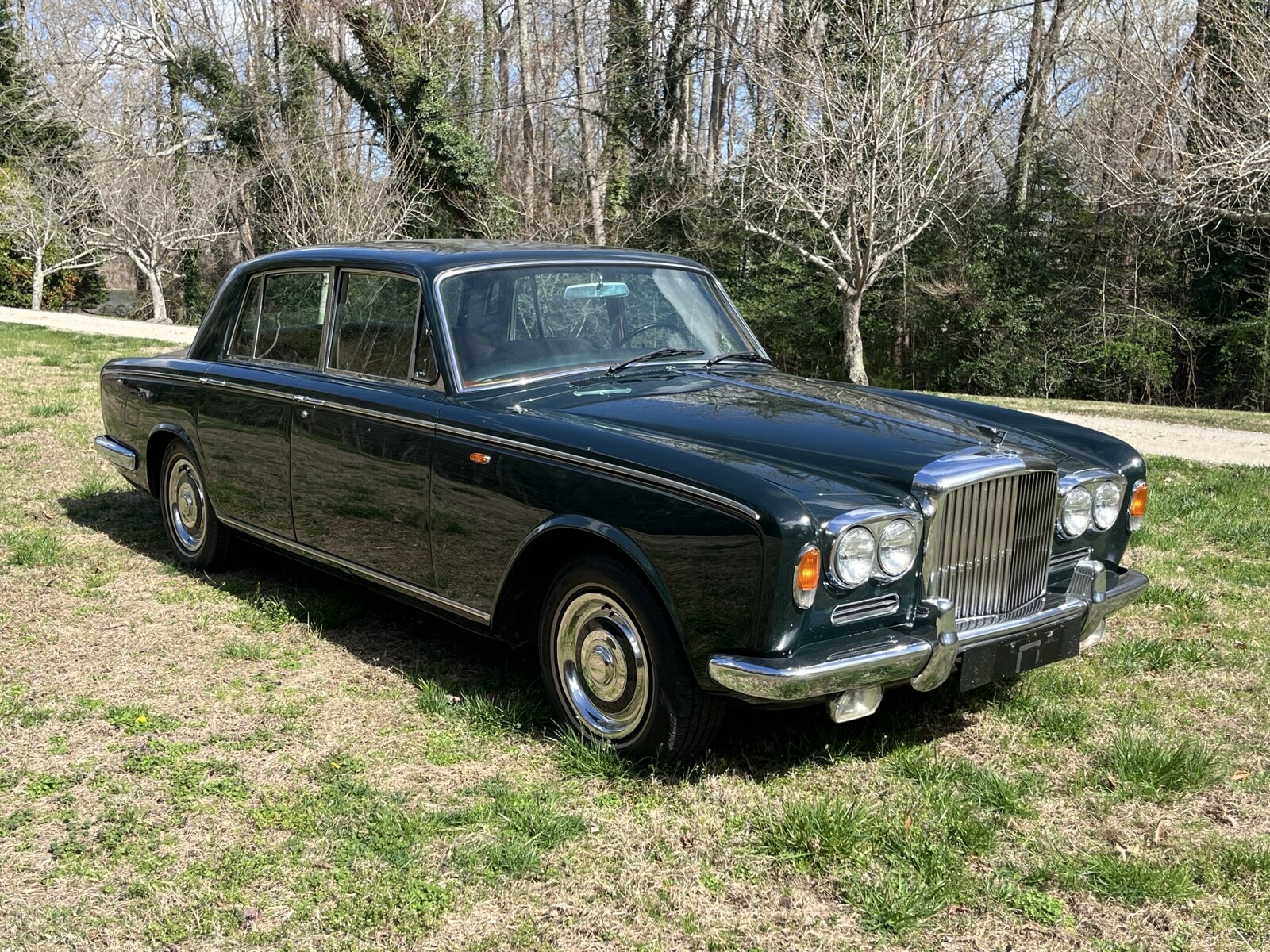 Bentley-T-series-1967-Sedan-11