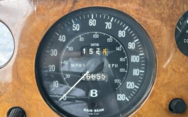 Bentley-T-series-1967-Sedan-27
