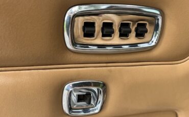 Bentley-T-series-1967-Sedan-31