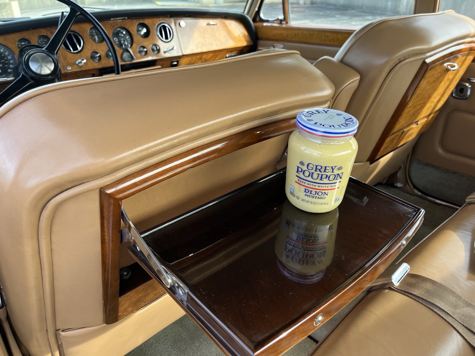 Bentley-T-series-1967-Sedan-38