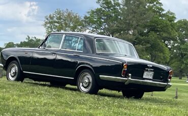 Bentley-T-series-1967-Sedan-4