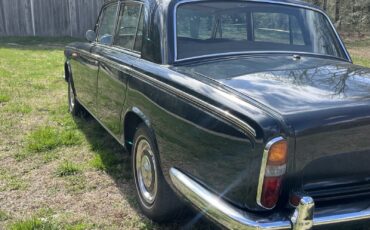 Bentley-T-series-1967-Sedan-5