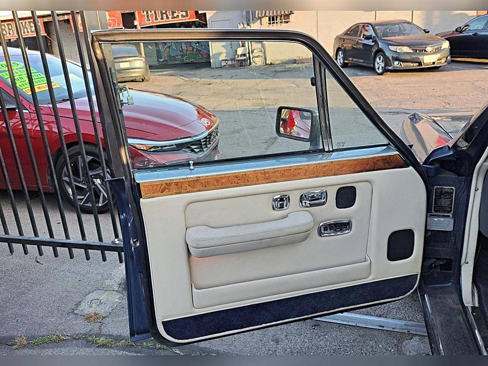 Bentley-Turbo-1992-blue-2
