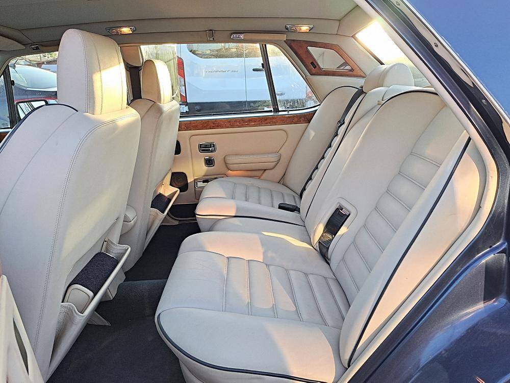 Bentley-Turbo-1992-blue-9