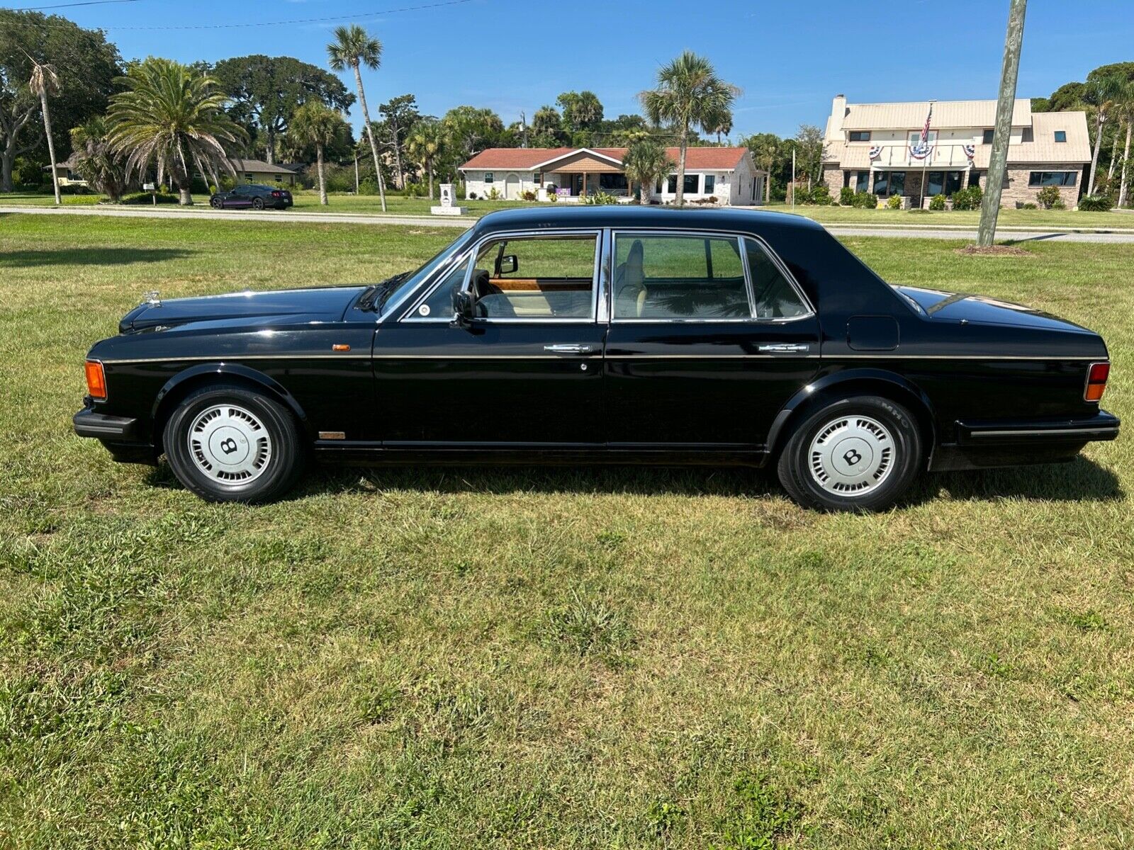 Bentley-Turbo-R-1989-Sedan-6