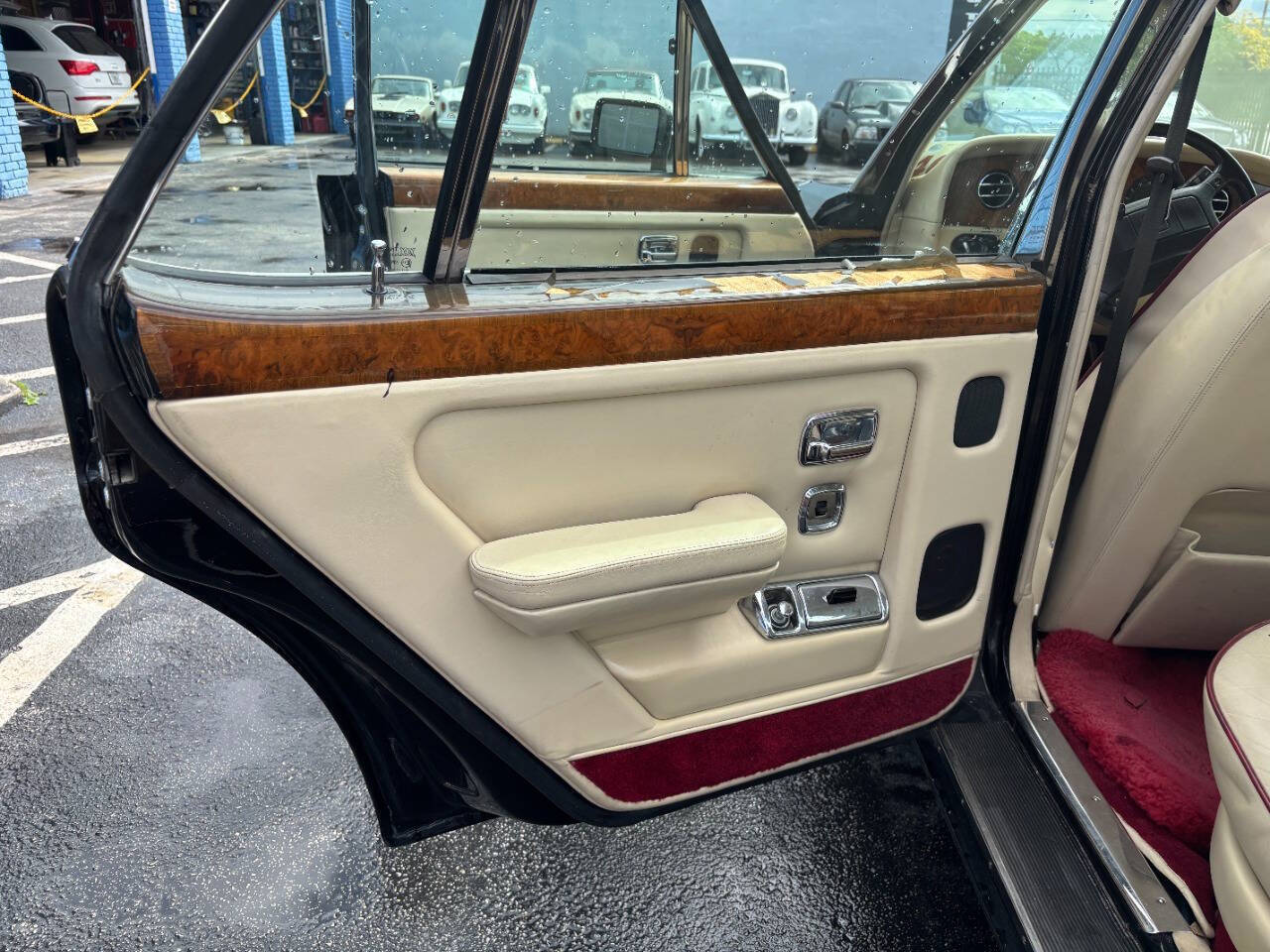 Bentley-Turbo-R-1990-Sedan-17